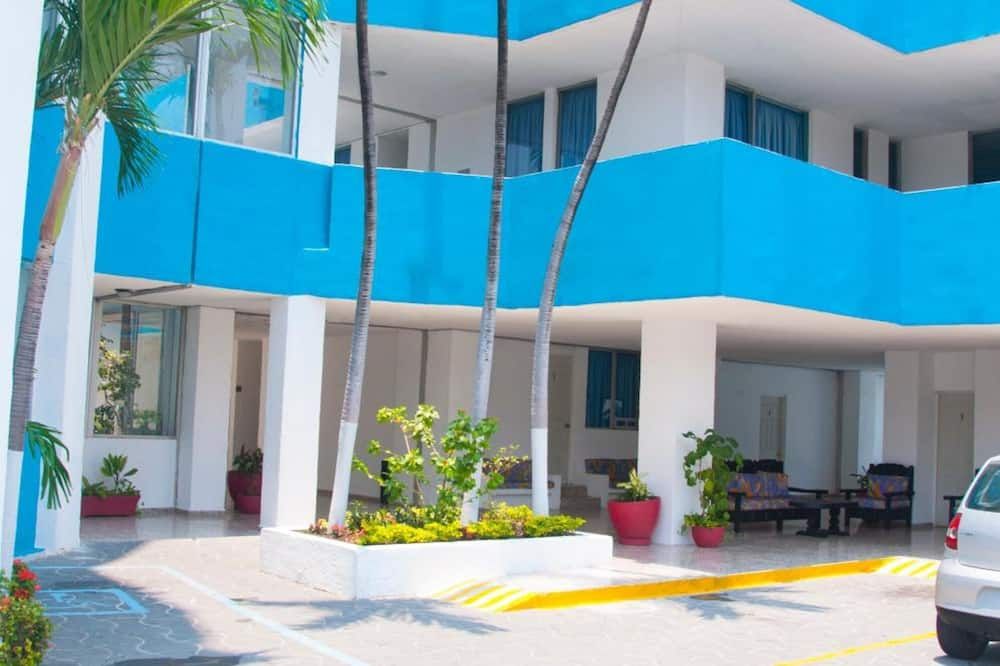Dorados Acapulco - Acapulco - Building
