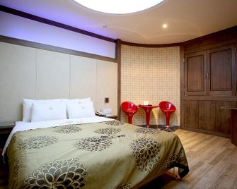 Pocheon Mu - Pocheon - Habitación