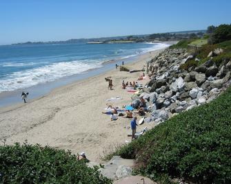 Panoramic Ocean View in a Beachfront Luxury Home - Santa Cruz - Beach