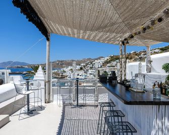 The Townhouse Mykonos - מיקונוס - מרפסת