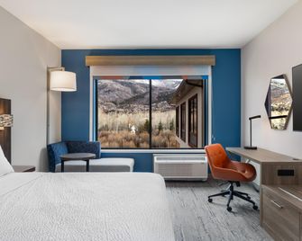 Holiday Inn Express & Suites Steamboat Springs By IHG - 斯廷博特斯普林斯 - 臥室