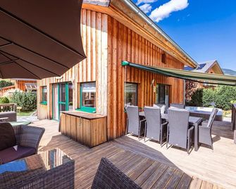 Superior Chalet With Whirlpool - Murau - Binnenhof