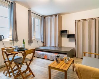Studio Le studio St Vincent by Interhome - Saint-Malo - Living room