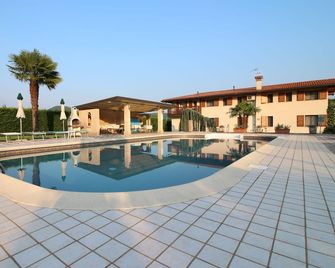 Ai Casali - Cividale del Friuli - Piscina