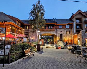 Marriott Grand Residence #2241 - Pool view - South Lake Tahoe - South Lake Tahoe - Building