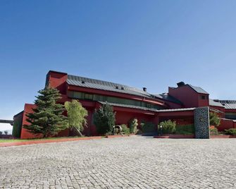 Luna Hotel dos Carqueijais - Covilhã - Building