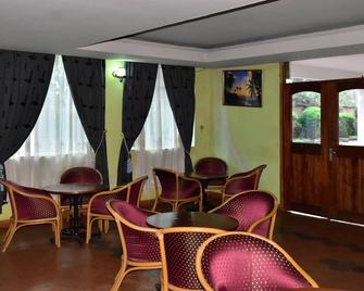 Westwood Hotel Nyeri - Nyeri - Restaurante