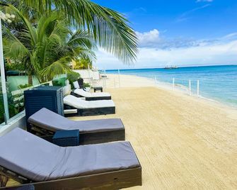 Blue Ocean Village - Nassau