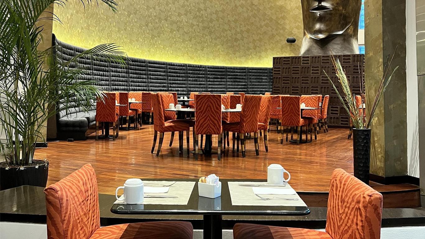 Decapolis Hotel Panama City