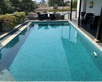 D Villas - Colombo - Piscine