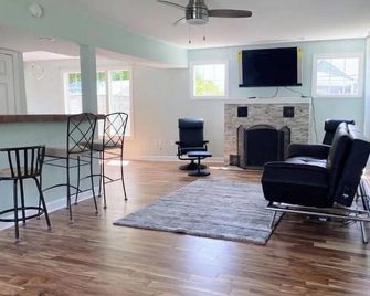Waterfront Living II - Pinckney - Sala de estar