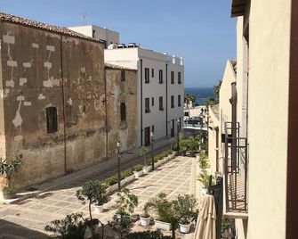 Egesta - Castellammare del Golfo - Balcony