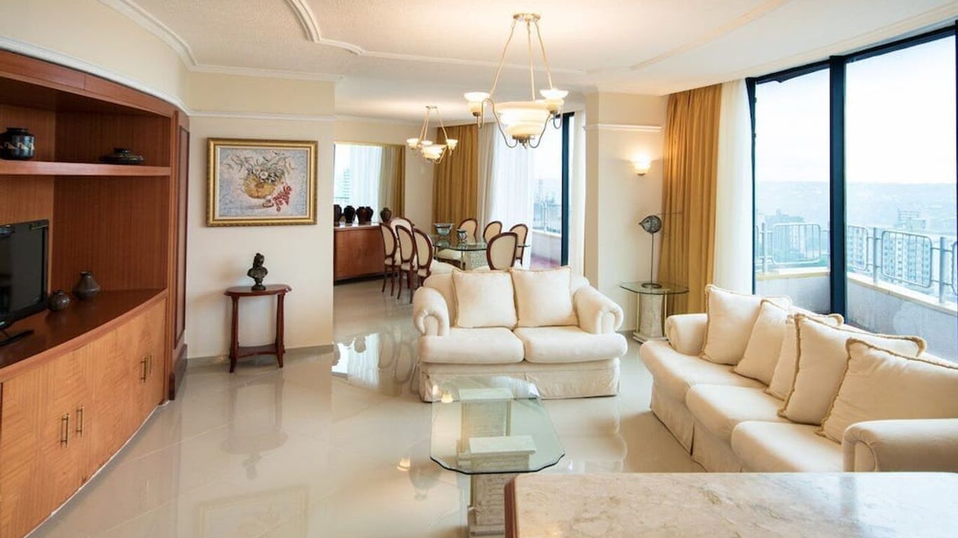 Hotel Golden Park Internacional Foz & Convenções By Nacional Inn