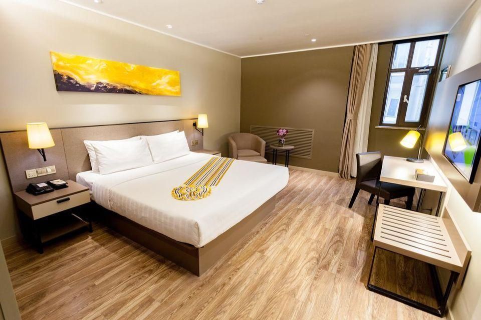 Home Inn Plus Dongying Wanda Plaza thumbnail 2