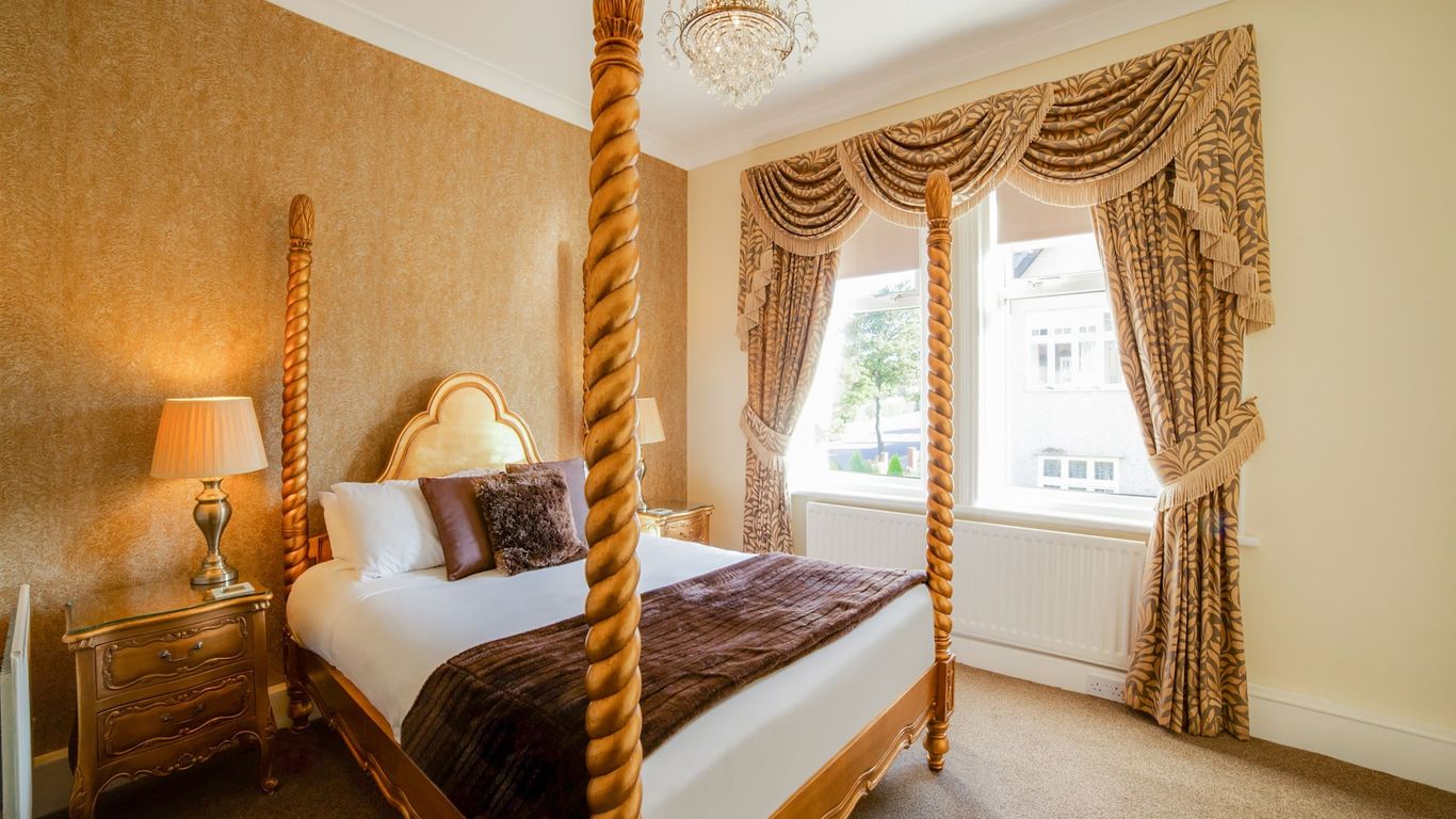 The Lemonfield Hotel