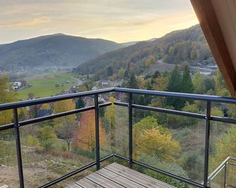 Les Cîmes: Charming appartment 'at JO's chalet - Muhlbach-sur-Munster - Balcon