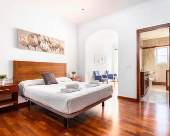 Ca Na Bel 4 Bedroom House, Ciutadella - Ciudadela - Habitación