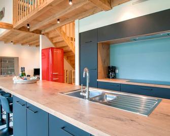 Holiday Home in Bocholt with Garden - Bocholt - Kitchen