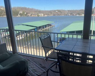 Can't Beat The View! - Camdenton - Balkon