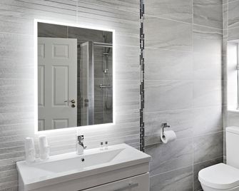 Tully's Hotel - Castlerea - Baño