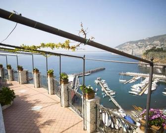 Domus San Vincenzo - Sant'Agnello - Balcony