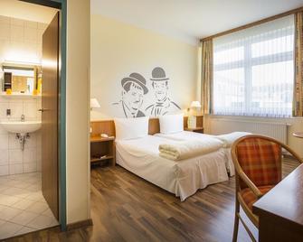 Hotel Amerika - Bad Schussenried - Bedroom