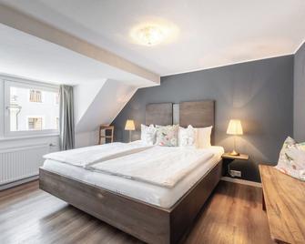 Hotel am Fischmarkt - Konstanz - חדר שינה