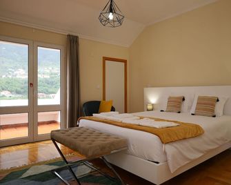Quinta dos Cardais by AnaLodges - São Vicente - Ložnice