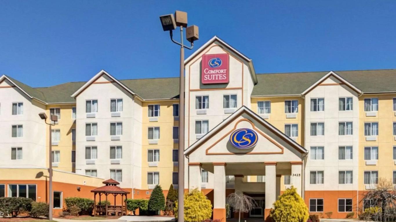 Charlotte Suites by IHG