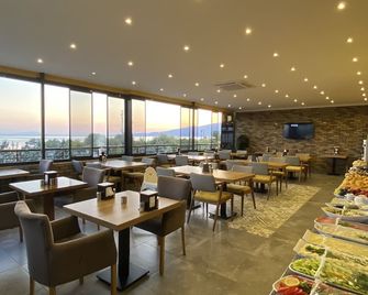 Roy Otel Akcay - Akçay - Restaurant