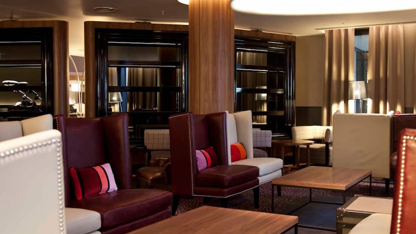 Hilton London Heathrow Airport Terminal 5