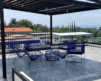 Immerse yourself in luxury at our exclusive lakeside retreat at Chapala Lake - San Juan Cosalá