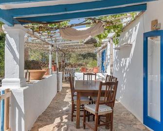 Can Vicent - Es Mal Pas - Innenhof