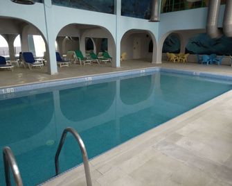 Turial Old Town Ocean View - Albufeira - Piscina