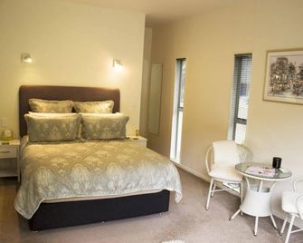 River Retreat - Paihia - Habitación