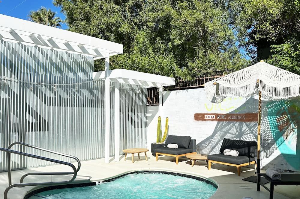 Jazz Hotel Palm Springs - פאלם ספירנגס - פטיו