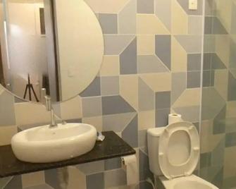 Gvr Praia Hostel - João Pessoa - Badrum
