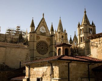 Hotel Spa Qh Centro León - לאון