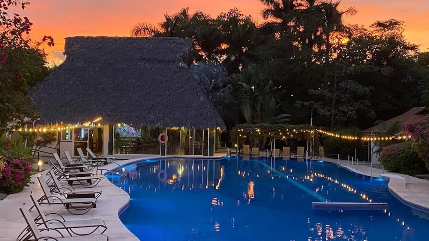 Seis Playas Hotel