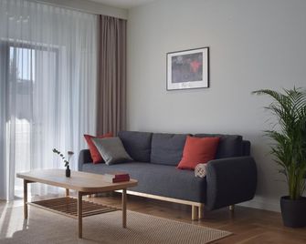 Atlas Aparthotel - Piatra Neamţ - Living room