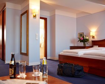 Hotel Concorde - Munich - Bedroom
