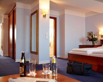Hotel Concorde - Munich - Bedroom