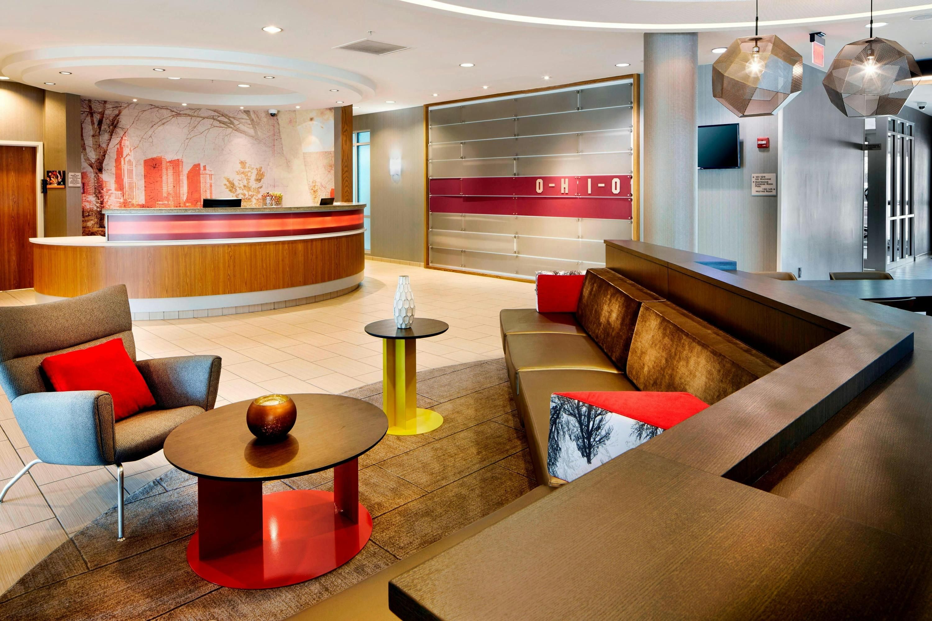 SpringHill Suites by Marriott Columbus OSU - Columbus - Front desk