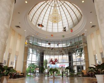 First Hotel - Ho Chi Minh City - Lobby