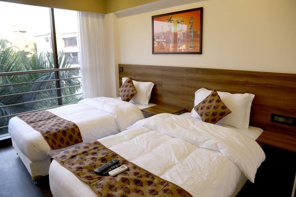 Hotel Mumbai House Andheri East, Mumbai