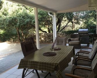 Green Paradise Apartment Novalja - Novalja - Hol