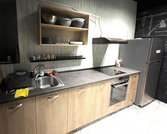 Iconic Athens Hostel - Atene - Cucina