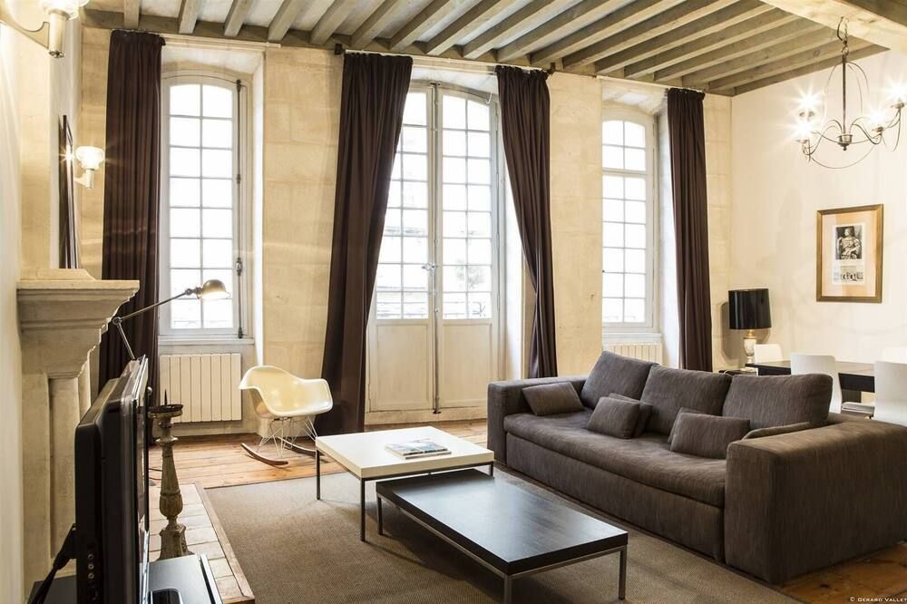 Descazeaux - בורדו - סלון