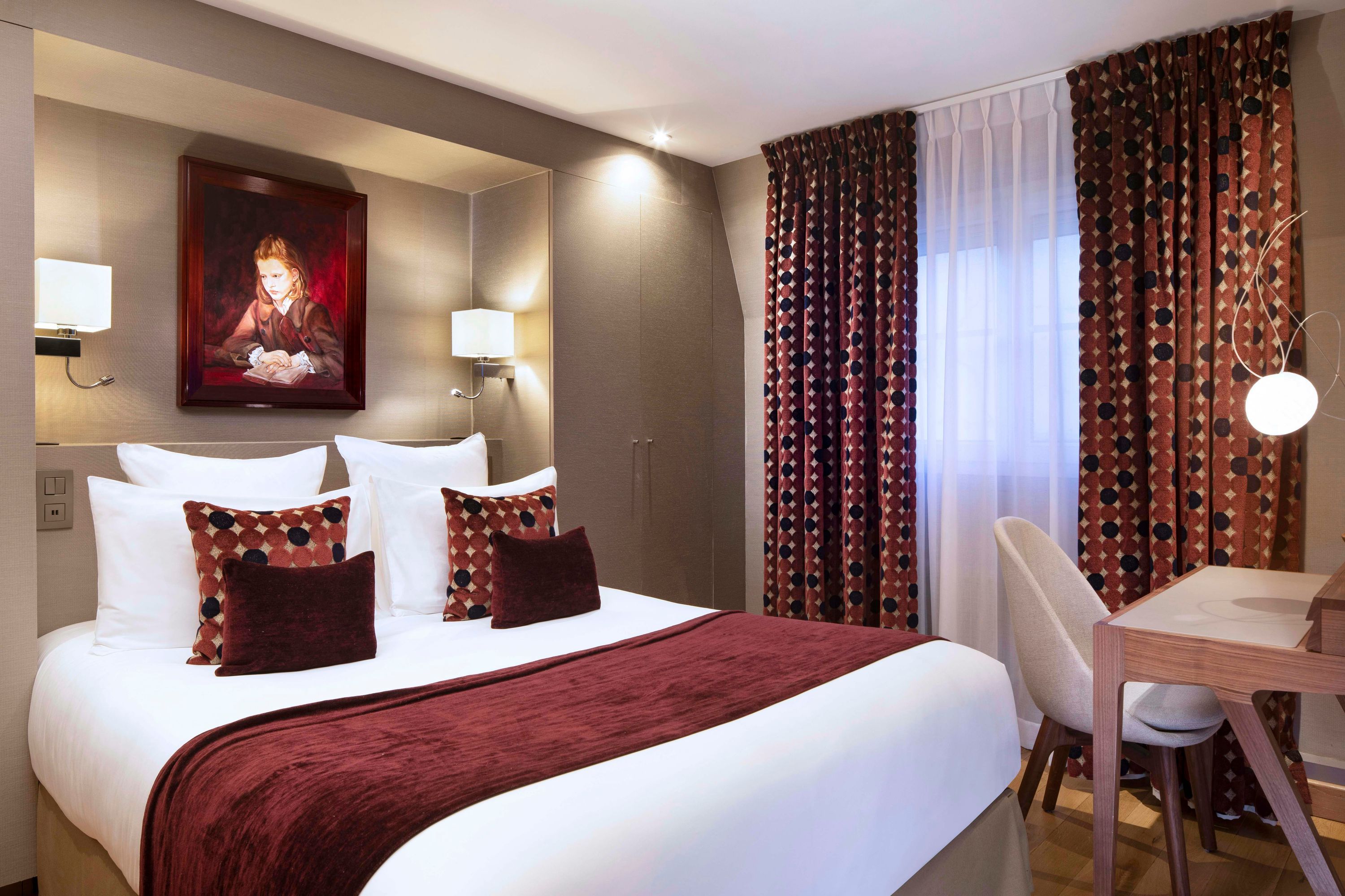 Hotel Pas de Calais - Paris - Soverom