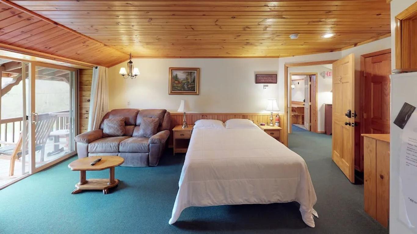 Rough Cut Lodge